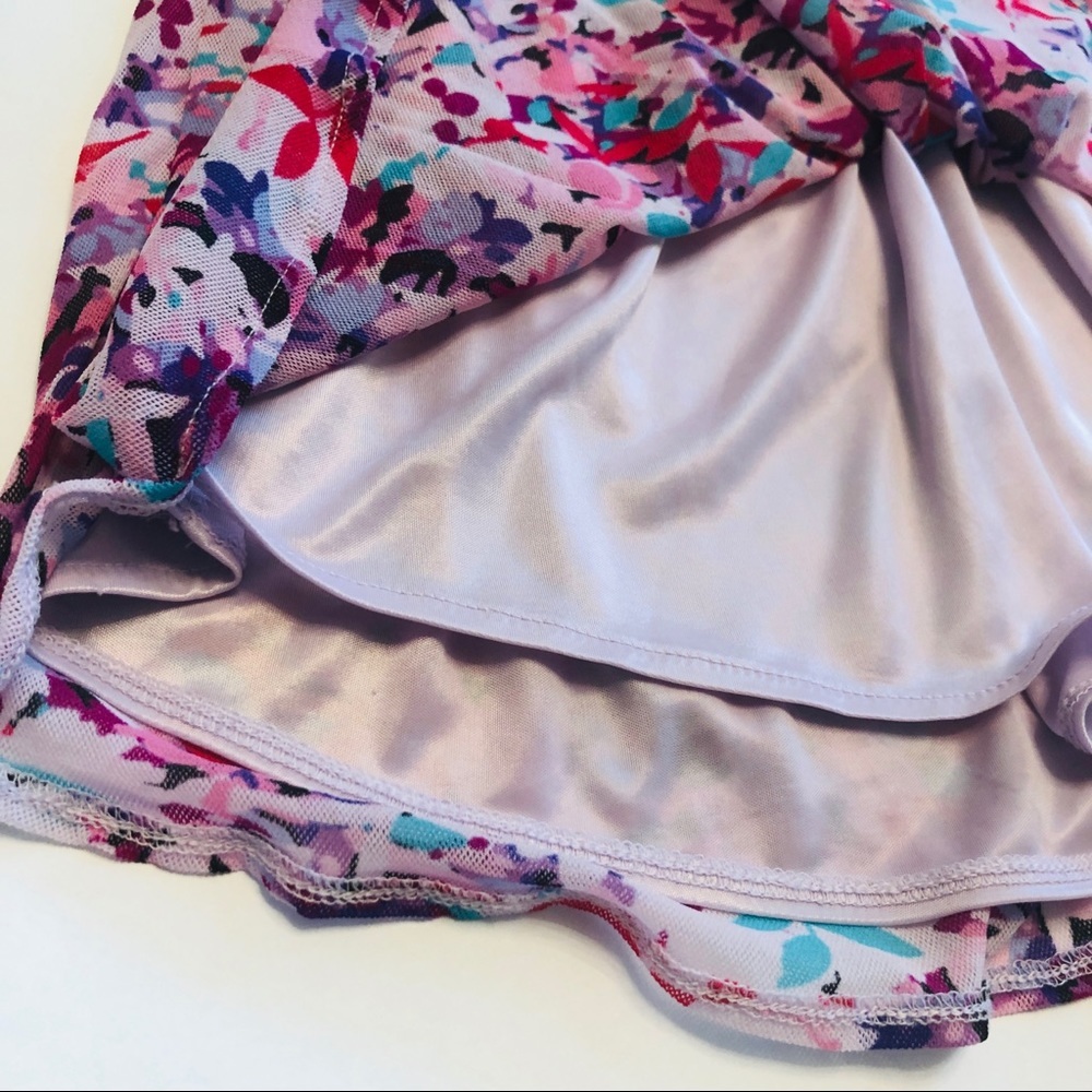 EXPRESS Floral Racerback Tank Top - Picture 3 of 4